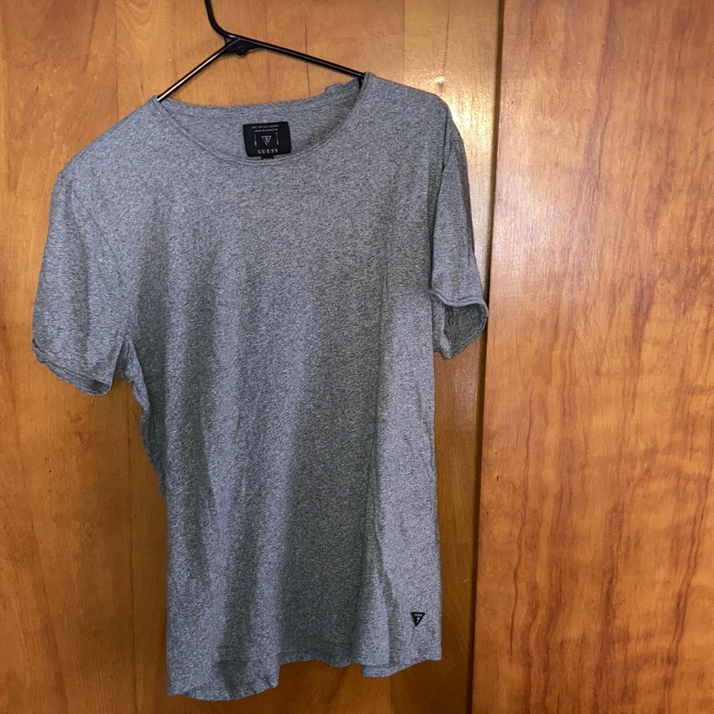 Guess Tee